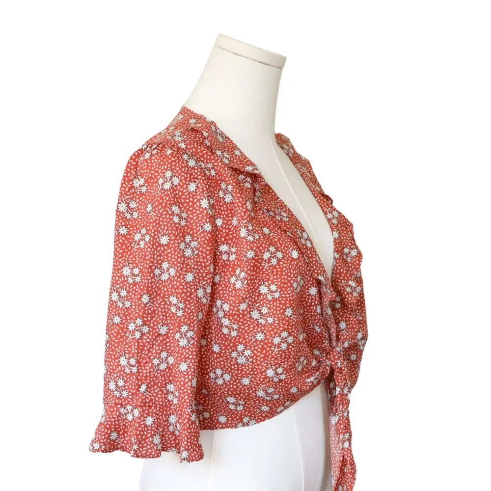 NWT Lulus floral print tie-front crop blouse small